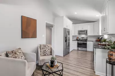 8007 Colony Loop Drive, Austin, TX 78724 - Photo 9