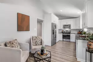 8007 Colony Loop Dr, Austin, TX 78724 - Photo 7