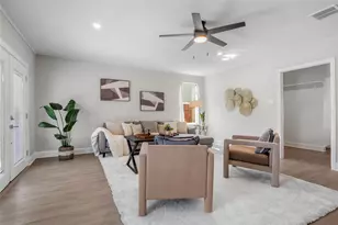 8007 Colony Loop Dr, Austin, TX 78724 - Photo 13