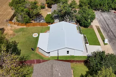 8007 Colony Loop Drive, Austin, TX 78724 - Photo 37