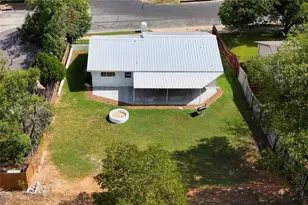 8007 Colony Loop Dr, Austin, TX 78724 - Photo 35