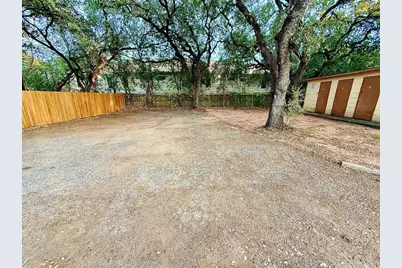 2411 S 5th Street #2, Austin, TX 78704 - Photo 13