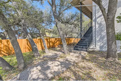 2411 S 5th Street #2, Austin, TX 78704 - Photo 17