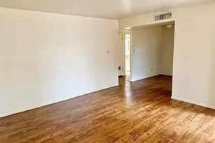 2411 S 5th St, Austin, TX 78704 - Photo 3