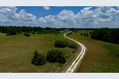 1611 W Fm 696, Lexington, TX 78947 - Photo 31