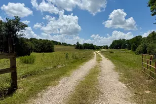 1611 W Fm 696, Lexington, TX 78947 - Photo 25