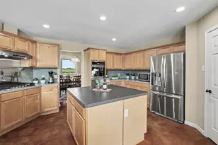 404 Mustang Way, Georgetown, TX 78633 - Photo 11