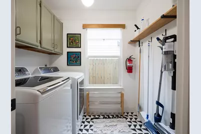 5727 Abilene Trail, Austin, TX 78749 - Photo 33