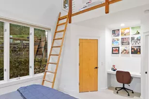 10908 River Terrace Cir, Austin, TX 78733 - Photo 11