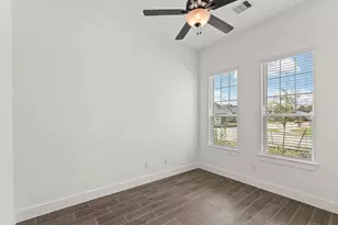 13808 Ryan Range Ln, Elgin, TX 78621 - Photo 3