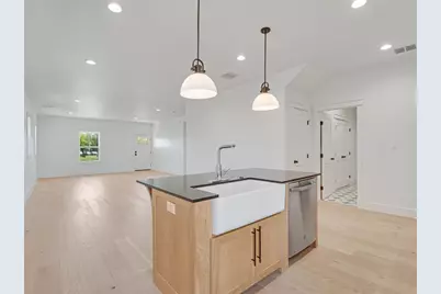 416 Stagecoach Trail, San Marcos, TX 78666 - Photo 3