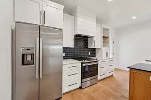 416 Stagecoach Trail, San Marcos, TX 78666 - Photo 5