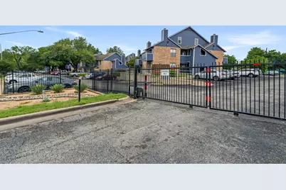 2500 Burleson Road #209, Austin, TX 78741 - Photo 13