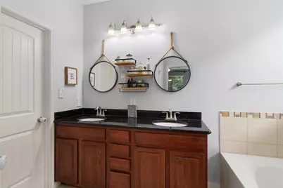 1406 Grande Mesa Drive, Georgetown, TX 78626 - Photo 11