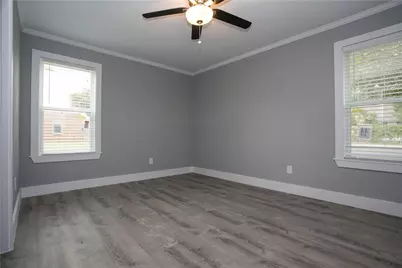 1103 Booker Avenue #B, Austin, TX 78752 - Photo 9