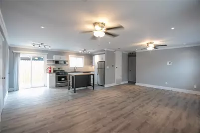 1103 Booker Avenue #B, Austin, TX 78752 - Photo 5