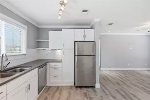 1103 Booker Ave, Austin, TX 78752 - Photo 5