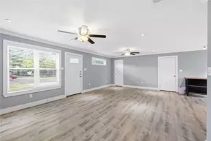 1103 Booker Ave, Austin, TX 78752 - Photo 19