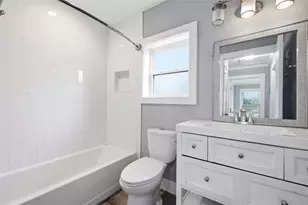 1103 Booker Ave, Austin, TX 78752 - Photo 23