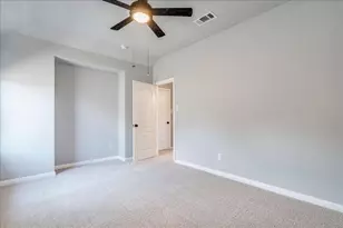 2005 Garretts Way, Manchaca, TX 78652 - Photo 19