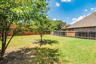 2005 Garretts Way, Manchaca, TX 78652 - Photo 33