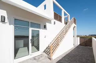 106 Porto Villageo Dr, Port Aransas, TX 78373 - Photo 5