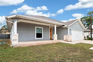 212 Tahitian Dr, Bastrop, TX 78602 - Photo 33