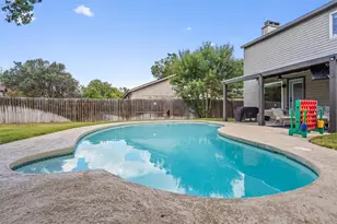 1602 Rock Creek Dr, Round Rock, TX 78681 - Photo 33