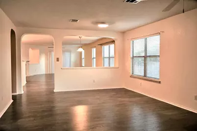 317 Leanne Drive, Georgetown, TX 78633 - Photo 5