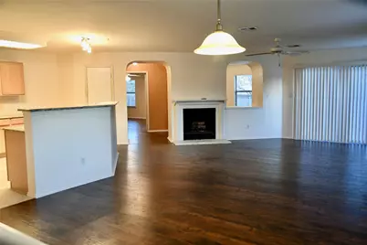 317 Leanne Drive, Georgetown, TX 78633 - Photo 7