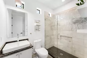 1707 Willow St, Austin, TX 78702 - Photo 33