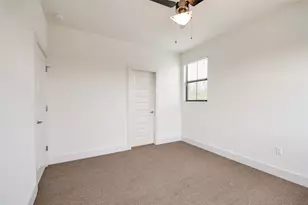 18400 Lakepoint Cove, Lago Vista, TX 78645 - Photo 27