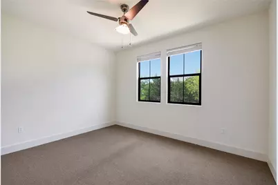 18400 Lakepoint Cove, Lago Vista, TX 78645 - Photo 31