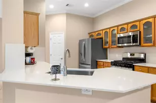 212 Lakemont Dr, Hutto, TX 78634 - Photo 11