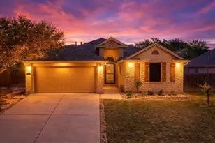 212 Lakemont Dr, Hutto, TX 78634 - Photo 3