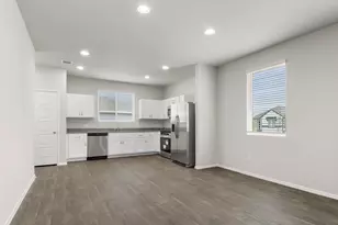 700 Running Creek Dr, Kyle, TX 78640 - Photo 13