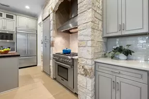 10913 Cusseta Ln, Austin, TX 78739 - Photo 9