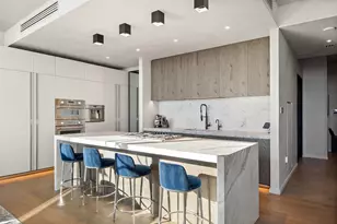 210 Lavaca St, Austin, TX 78701 - Photo 15