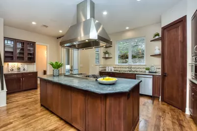 1529 Barton Springs Road #16, Austin, TX 78704 - Photo 11