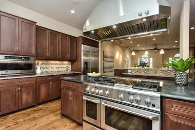 1529 Barton Springs Road #16, Austin, TX 78704 - Photo 9