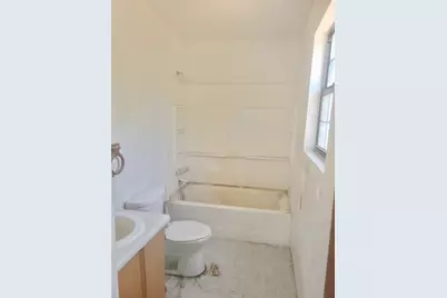 747 Chamberlin Road, Dale, TX 78616 - Photo 5