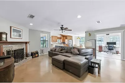 190 Carol Ann Drive, Austin, TX 78737 - Photo 7