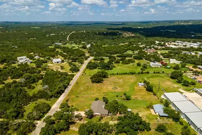 190 Carol Ann Drive, Austin, TX 78737 - Photo 39