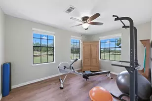 190 Carol Ann Dr, Austin, TX 78737 - Photo 19