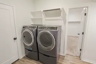 113 Edgemoor Cv, Georgetown, TX 78628 - Photo 11