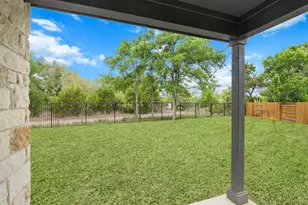 113 Edgemoor Cv, Georgetown, TX 78628 - Photo 7