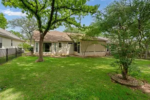 214 Whispering Wind Dr, Georgetown, TX 78633 - Photo 25