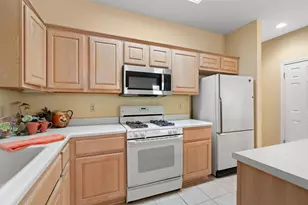 214 Whispering Wind Dr, Georgetown, TX 78633 - Photo 11