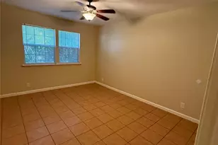 10805 Lanshire Dr, Austin, TX 78758 - Photo 9