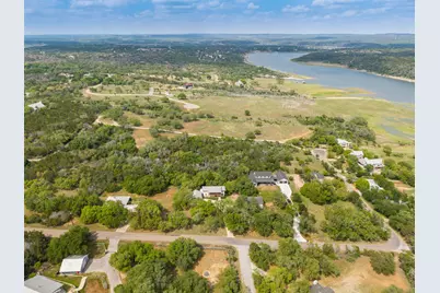 326 Lost Cove Drive, Spicewood, TX 78669 - Photo 35